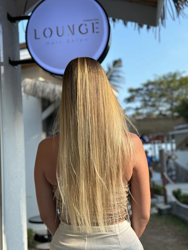 LOUNGE HAIR SALON